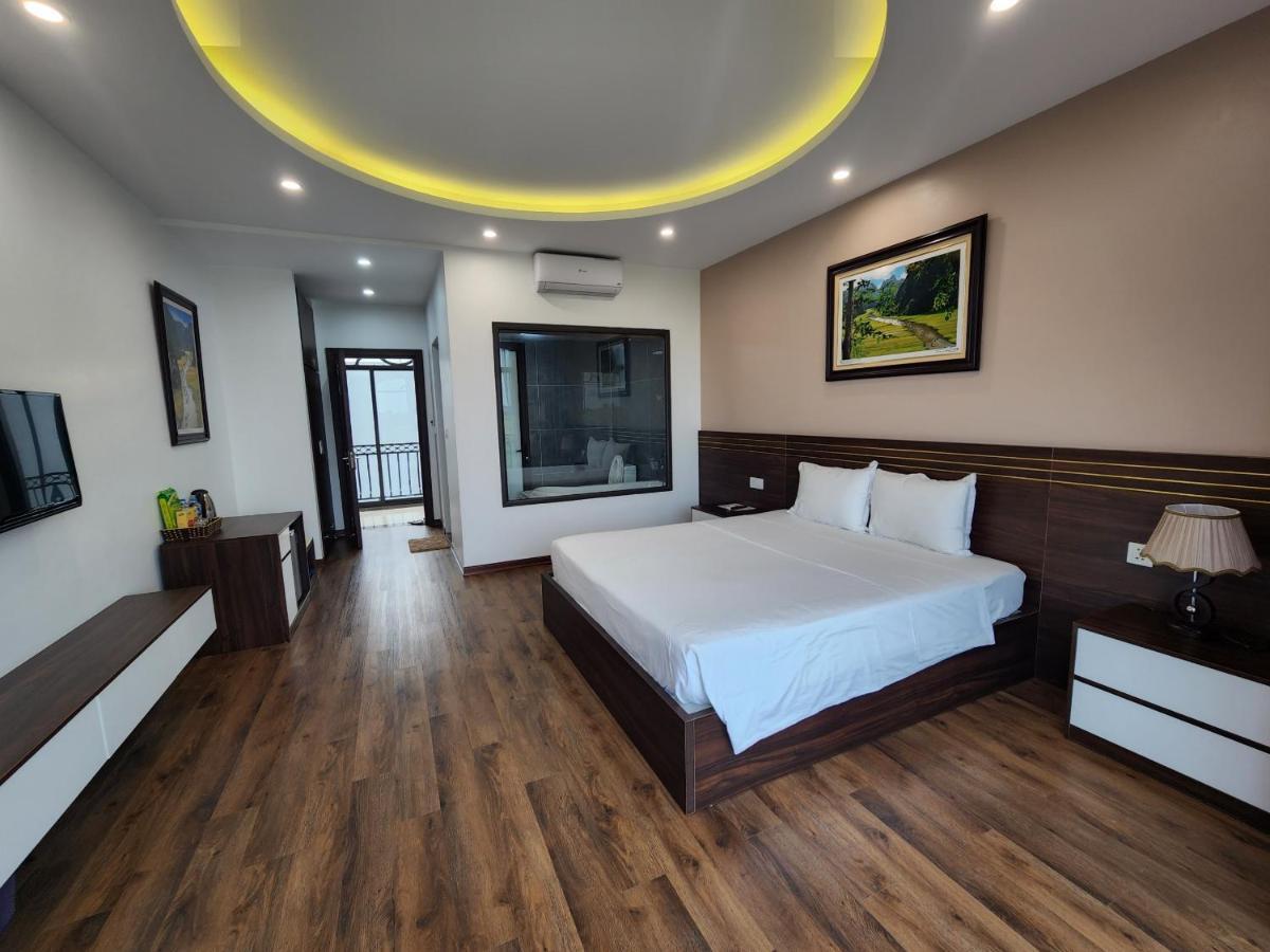 Lotus Hotel Нин Бин Екстериор снимка