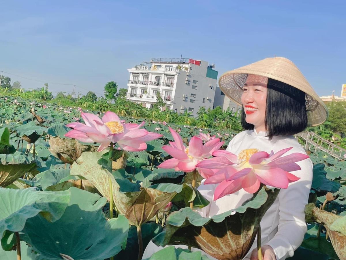 Lotus Hotel Нин Бин Екстериор снимка